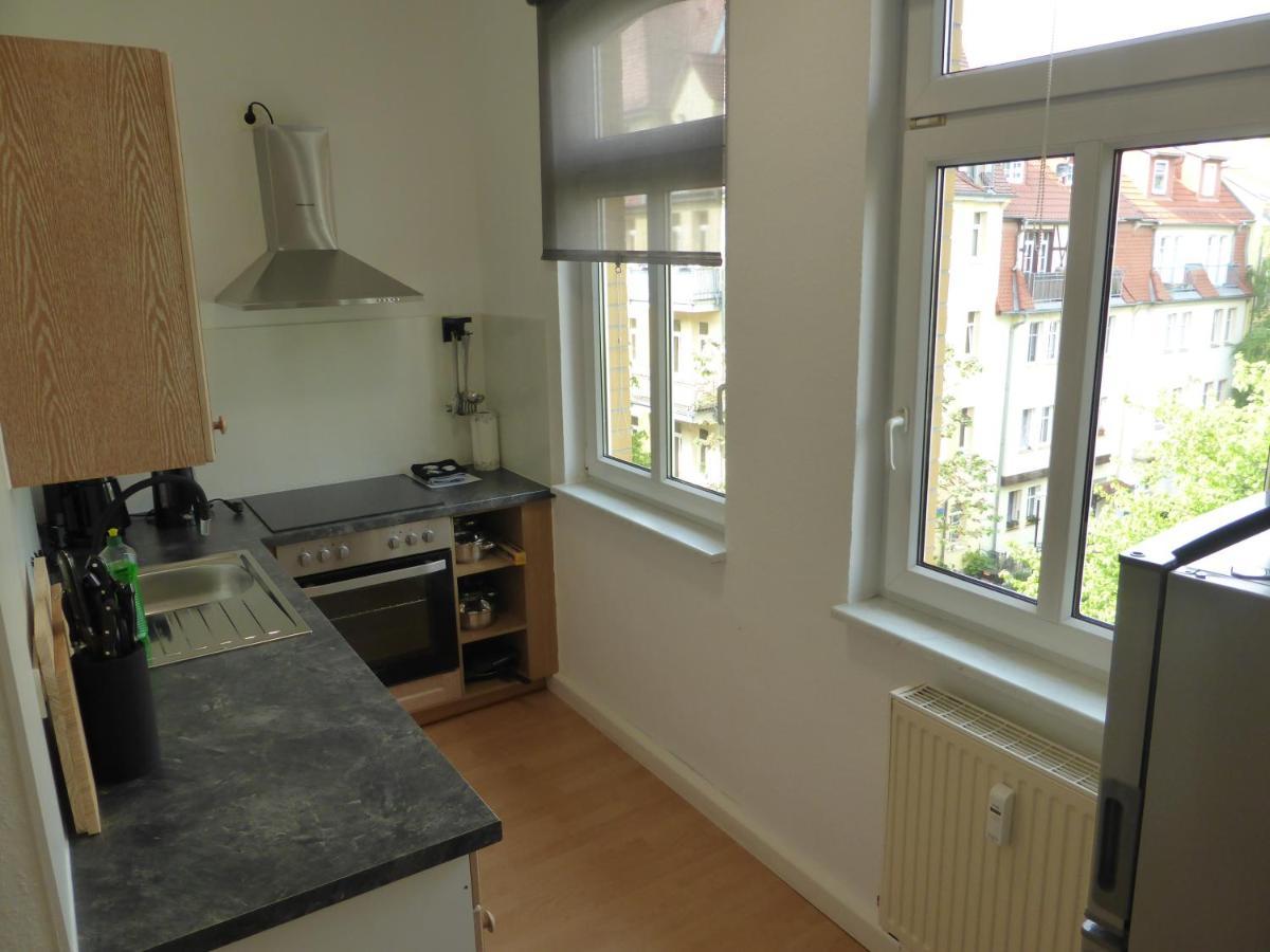 Jena City Apartment, Balkon, Sonnig, Wifi, Parkplaetze, Naehe Zentrum ภายนอก รูปภาพ