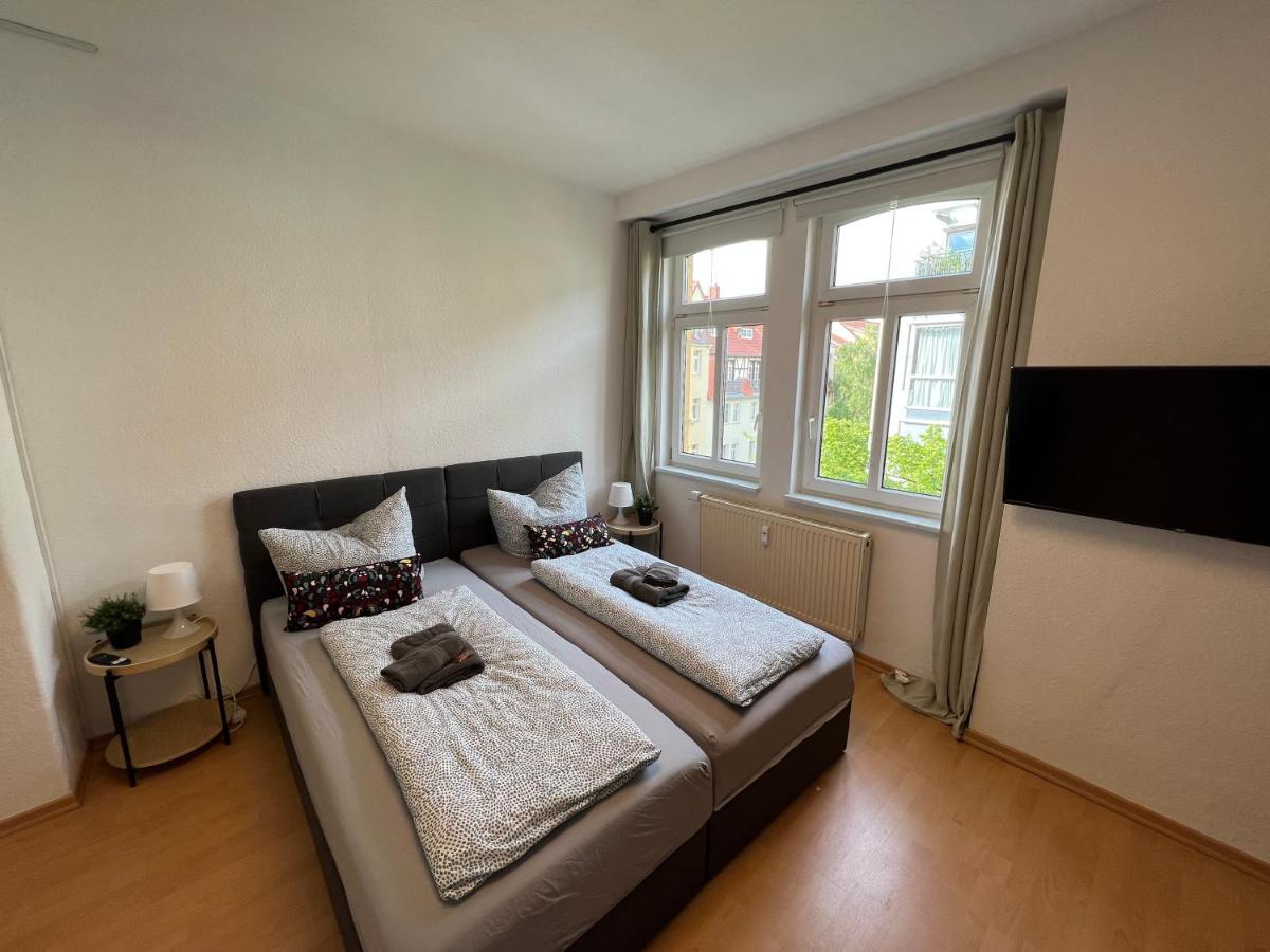 Jena City Apartment, Balkon, Sonnig, Wifi, Parkplaetze, Naehe Zentrum ภายนอก รูปภาพ
