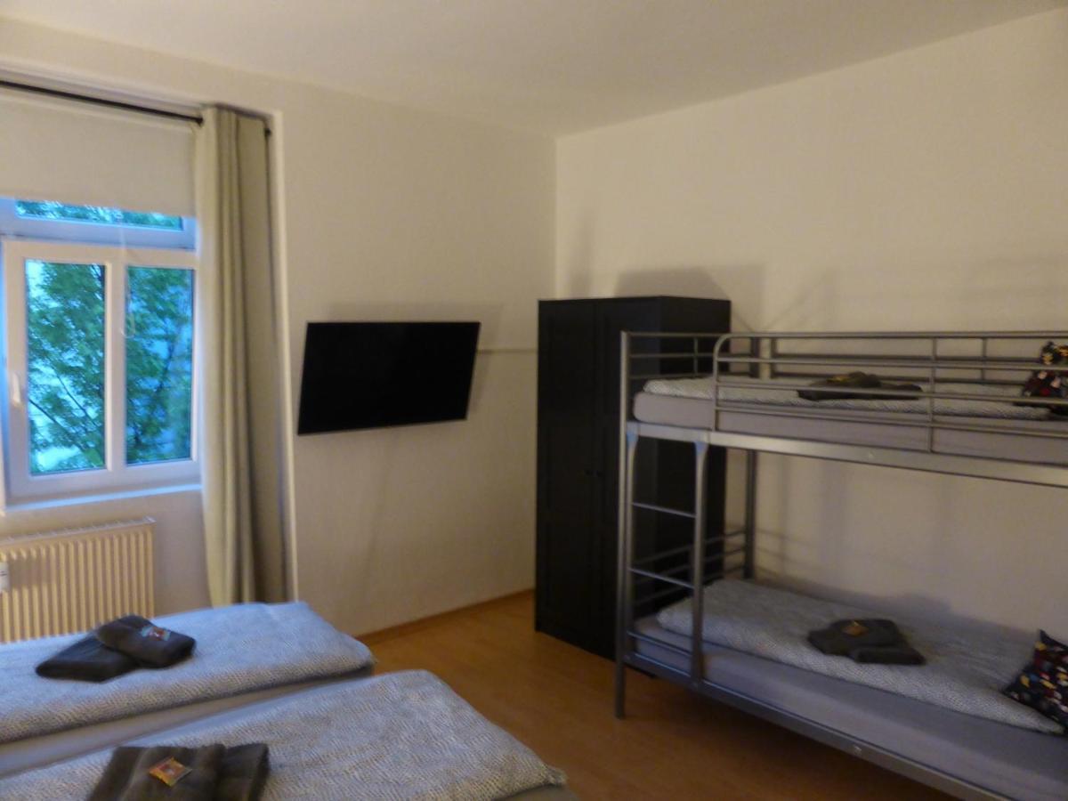 Jena City Apartment, Balkon, Sonnig, Wifi, Parkplaetze, Naehe Zentrum ภายนอก รูปภาพ